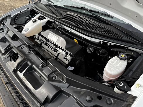 Used 2023 Chevrolet Express 3500 LS image 31