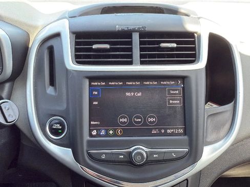 Used 2020 Chevrolet Sonic LT image 18