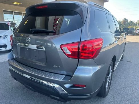 Used 2017 Nissan Pathfinder S AWD/4WD image 5