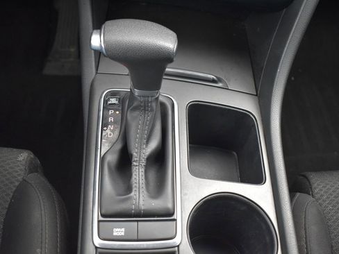 Used 2018 Kia Optima LX image 17