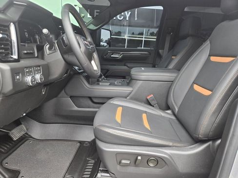 Used 2026 GMC Sierra 2500 AT4 w/ AT4 Premium Plus Package AWD/4WD image 19