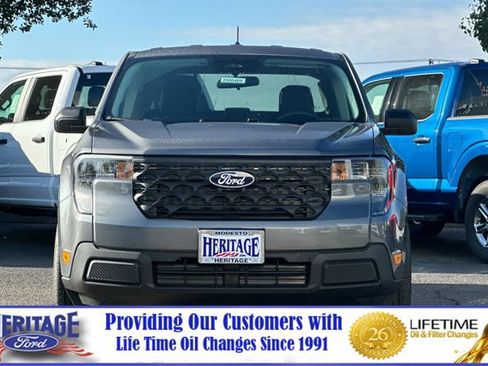 New 2025 Ford Maverick XL image 9