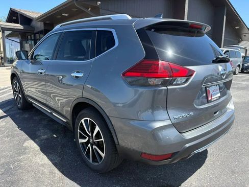 Used 2017 Nissan Rogue SL w/ SL Premium Package AWD/4WD image 3