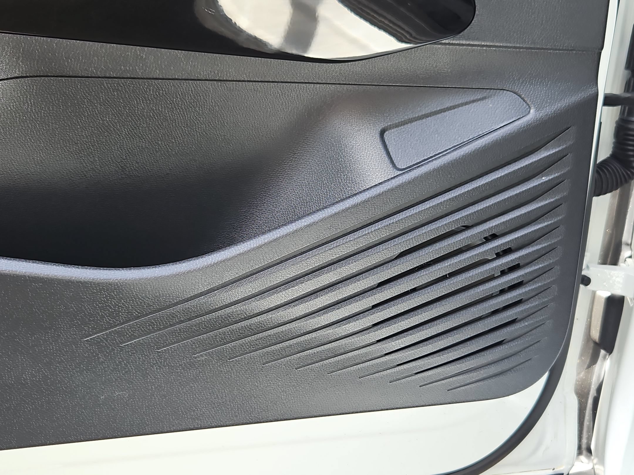 Used 2023 Volkswagen ID.4 Pro RWD image 11