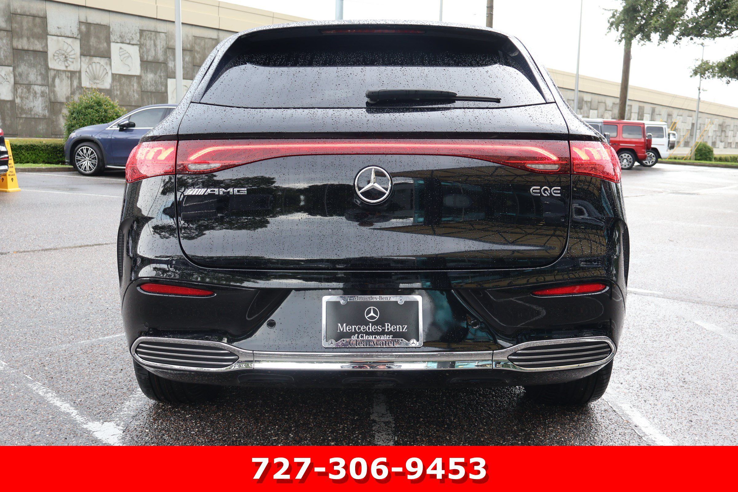 Used 2024 Mercedes-Benz EQE AMG 4MATIC SUV image 8