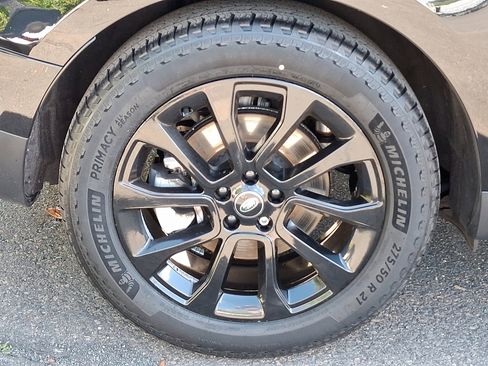 Used 2023 Land Rover Range Rover Sport SE image 11