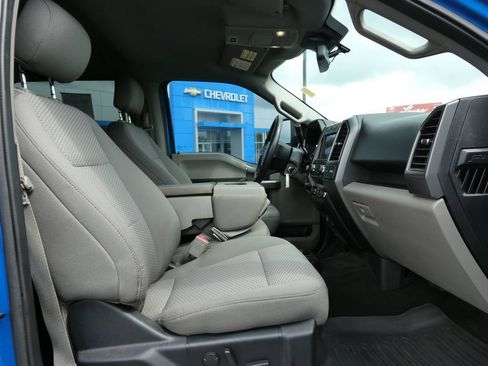 Used 2019 Ford F150 XLT w/ Equipment Group 302A Luxury AWD/4WD image 13