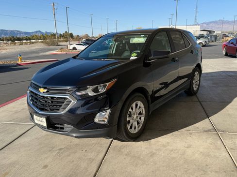 Used 2021 Chevrolet Equinox LT w/ LPO, Floor Liner Package image 7