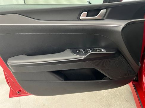 Used 2025 Kia K5 LXS image 11