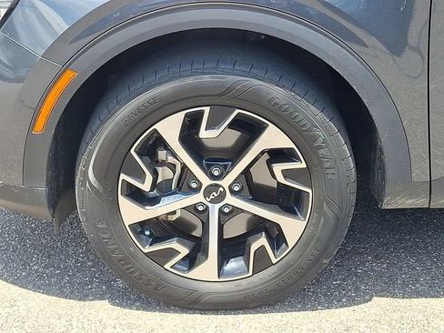 Used 2023 Kia Sportage EX AWD/4WD image 27