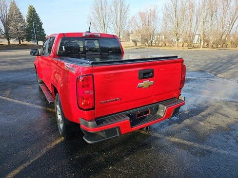 Used 2015 Chevrolet Colorado Z71 image 3