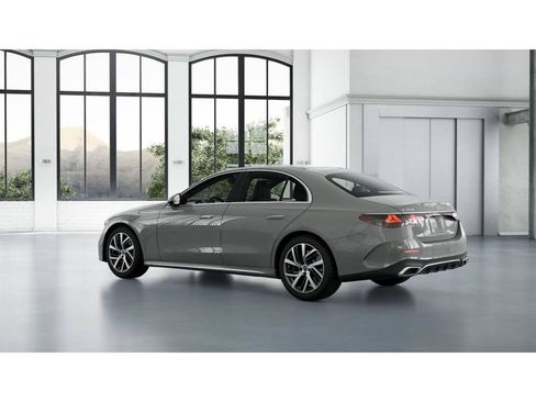 New 2027 Mercedes-Benz E 450 4MATIC Sedan image 30