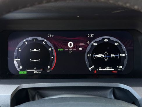 Used 2025 Toyota 4Runner Trailhunter AWD/4WD image 19