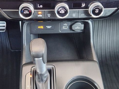 Certified 2024 Honda Civic Sport image 18