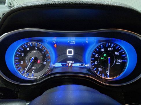 Used 2021 Chrysler 300 S RWD image 34