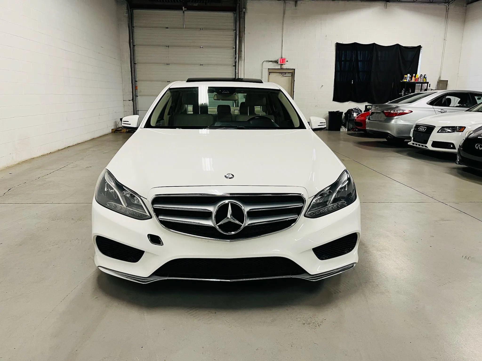 Used 2014 Mercedes-Benz E 350 Sedan image 3