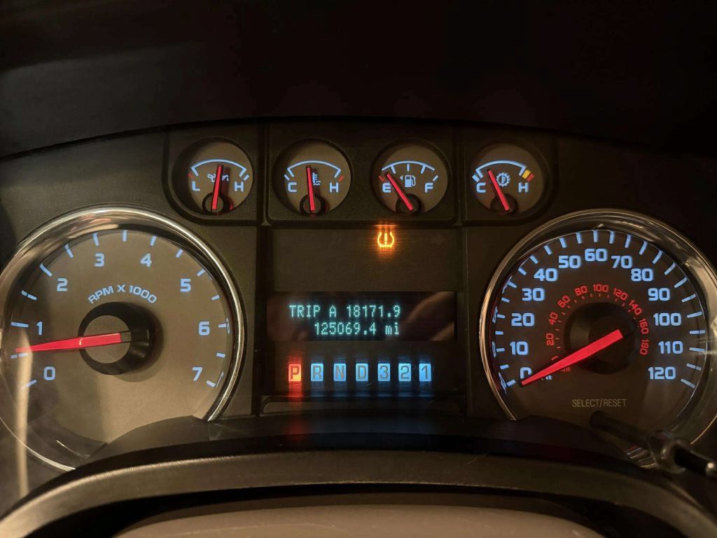 Used 2010 Ford F150 XLT AWD/4WD image 35