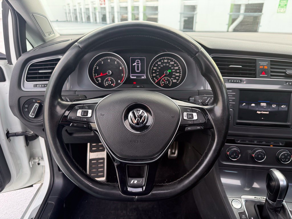 Used 2017 Volkswagen Golf Alltrack SE AWD/4WD image 24
