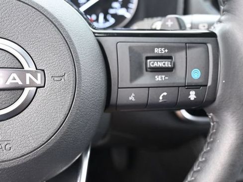 Used 2023 Nissan Rogue SL w/ SL Premium Package AWD/4WD image 16