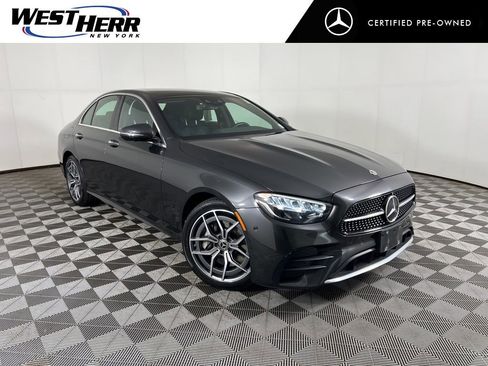 Used 2023 Mercedes-Benz E 350 4MATIC Sedan image 1