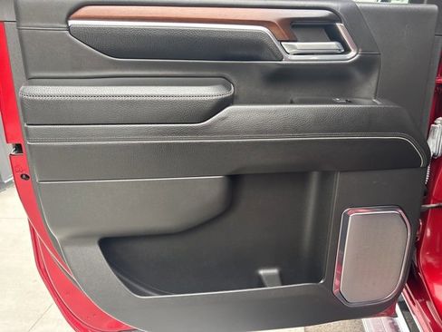 Used 2024 GMC Sierra 3500 Denali w/ Technology Package image 14