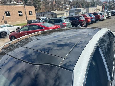 Used 2013 Kia Optima SX w/ Limited Pkg image 5