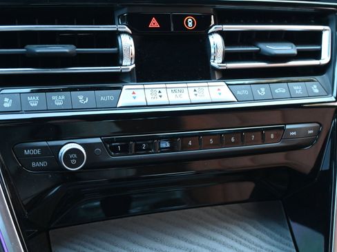 Used 2025 BMW M850i xDrive M850i image 28