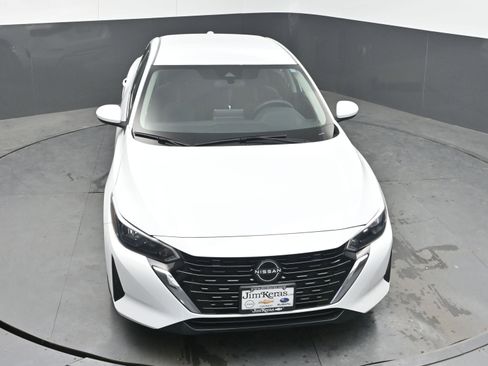 Used 2024 Nissan Sentra SV image 33