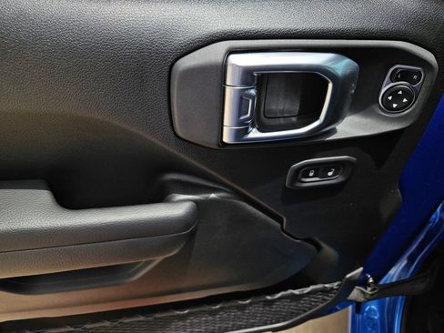 New 2026 Jeep Wrangler Unlimited Sport AWD/4WD image 16