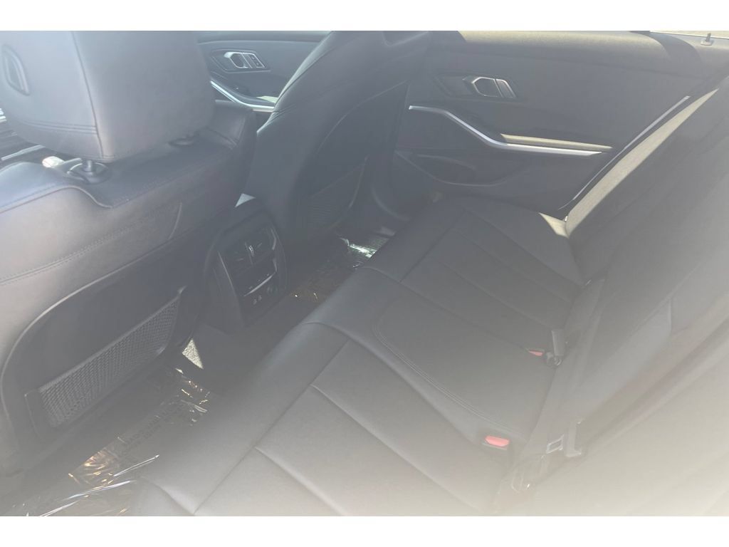 Used 2020 BMW 330i Sedan RWD image 14