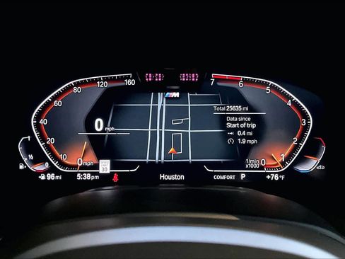 Used 2022 BMW 750i xDrive w/ Executive Package image 25