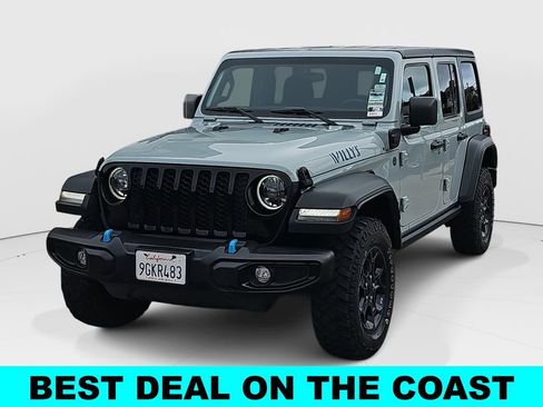 Used 2023 Jeep Wrangler Unlimited w/ Cold Weather Group image 7