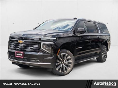 New 2025 Chevrolet Suburban High Country image 1
