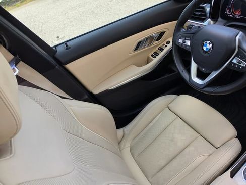 Used 2022 BMW 330i xDrive Sedan w/ Driving Assistance Package AWD/4WD image 56