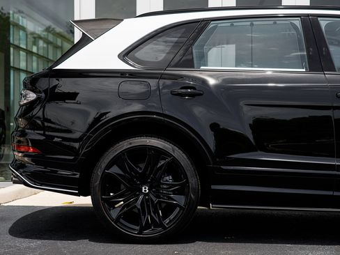 New 2026 Bentley Bentayga Speed AWD/4WD image 26
