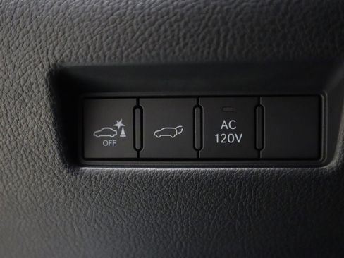 Used 2024 Lexus GX 550 image 29