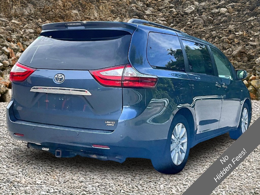 Used 2017 Toyota Sienna Limited Premium AWD/4WD image 2