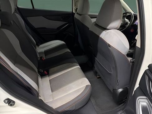 Used 2018 Subaru Crosstrek 2.0i Premium w/ Eyesight System image 14