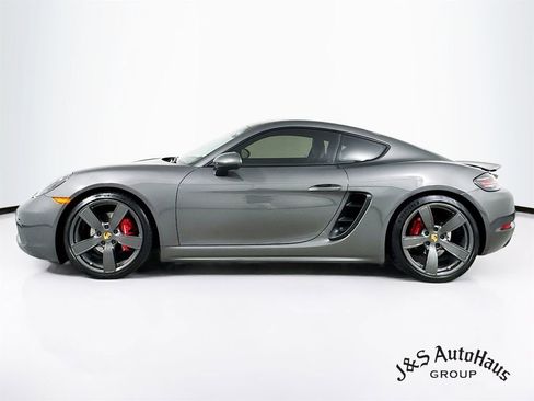 Used 2019 Porsche 718 Cayman S image 4