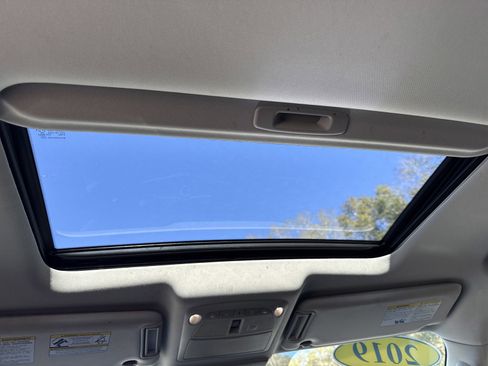 Used 2019 INFINITI QX80 Luxe w/ Cargo Package image 19