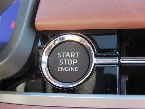 New 2026 Mitsubishi Outlander SEL FWD image 18