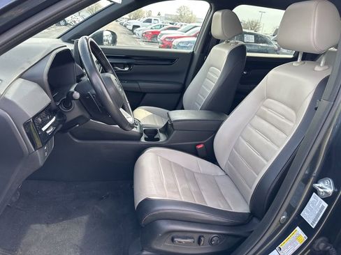 Used 2023 Honda CR-V Sport Touring image 17