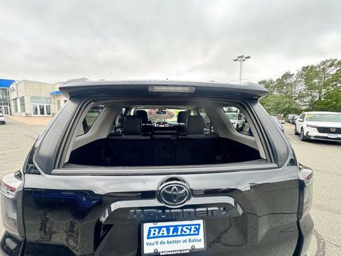 Used 2017 Toyota 4Runner SR5 Premium AWD/4WD image 23