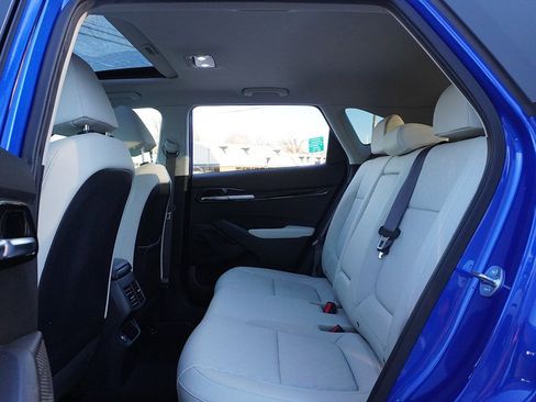 Used 2023 Kia Seltos EX image 36