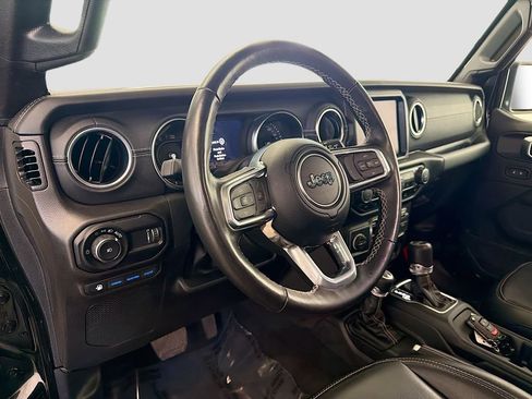 Used 2023 Jeep Wrangler Unlimited Sahara w/ Cold Weather Group AWD/4WD image 12