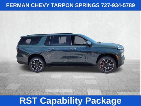New 2025 Chevrolet Suburban RST image 12