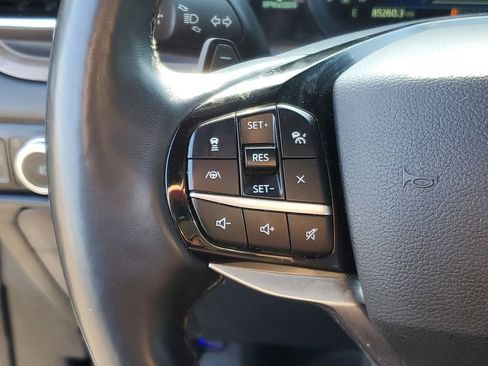 Used 2021 Ford Explorer Platinum AWD/4WD image 14