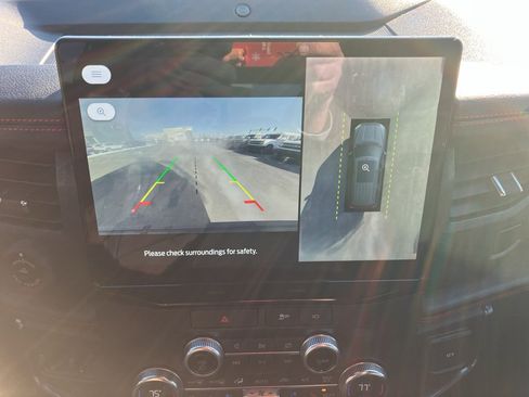 Certified 2022 Ford Expedition Limited image 18