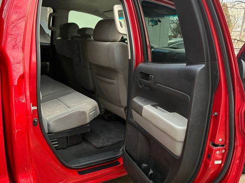 Used 2012 Toyota Tundra 4x4 Double Cab w/ Tow Pkg image 8