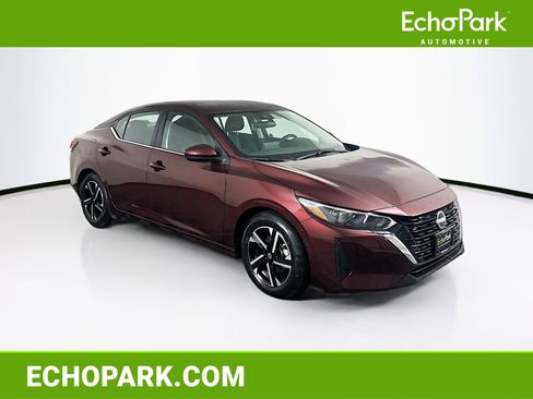 Used 2025 Nissan Sentra SV image 1